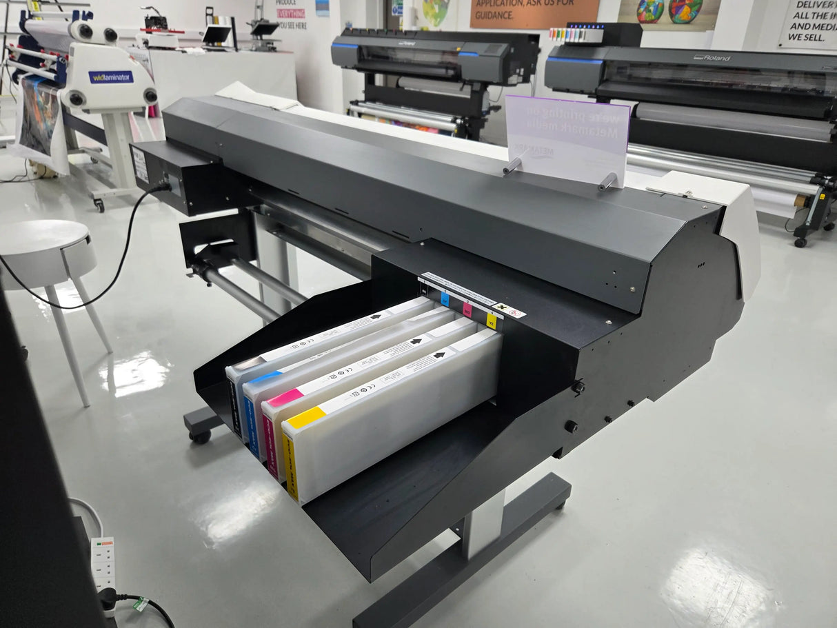 Refurbished Roland SP-300i