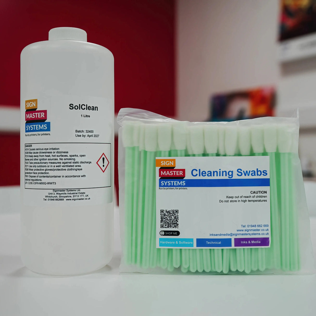 picture of SolClean and Swabs -signmastersystems
