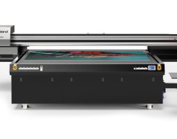 Roland EU-1000MF Flatbed UV Printer